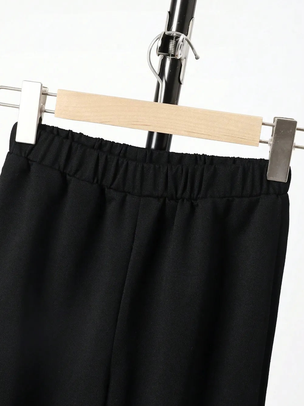 54c6c20e-19ec-433f-8f7b-ee1670a32fee-Max