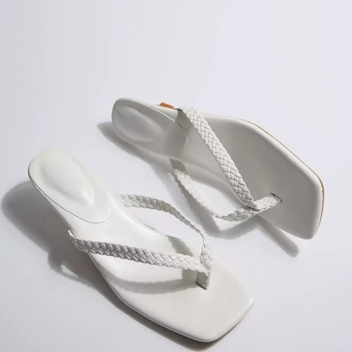 c3ae36bb1d0041218c9c22b1f216244e-Max-Origin